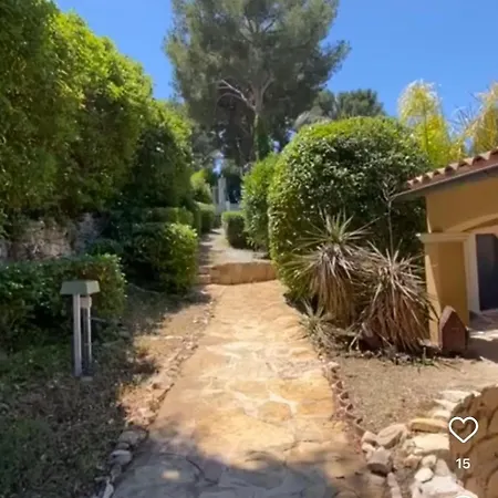 Bentley Apartmán Sanary-sur-Mer